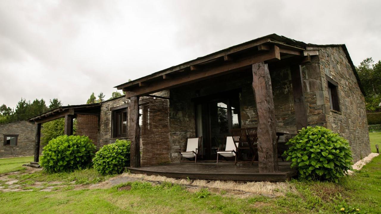 Casas Do Campo Apartment Monfero ภายนอก รูปภาพ