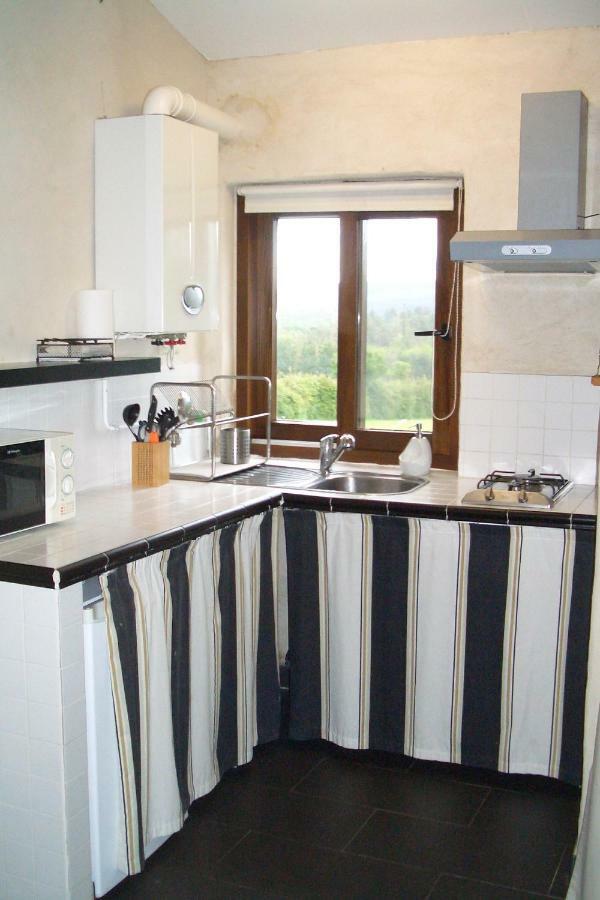 Casas Do Campo Apartment Monfero ภายนอก รูปภาพ